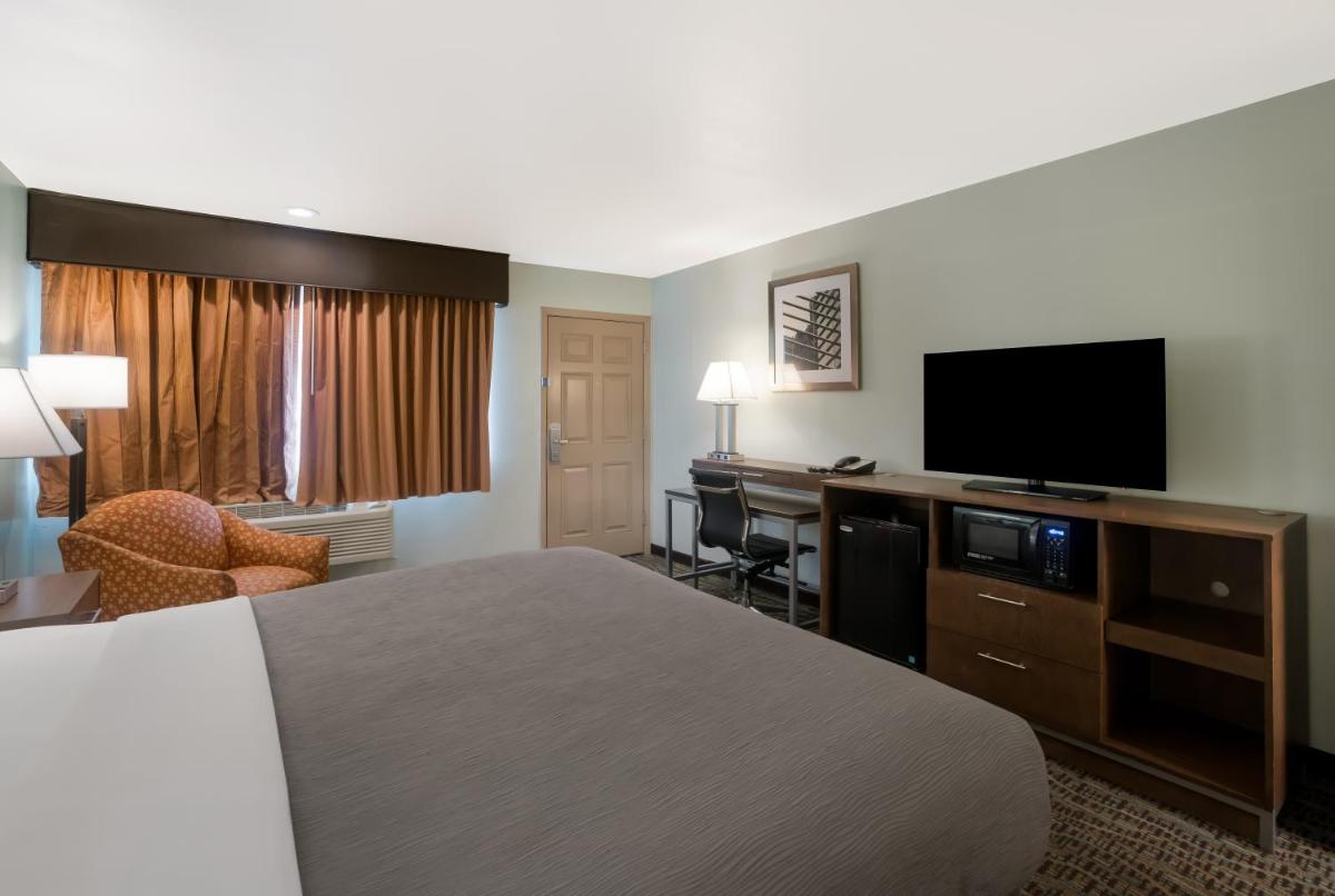 Quality Inn Fairfield Napa Valley Area - Housity