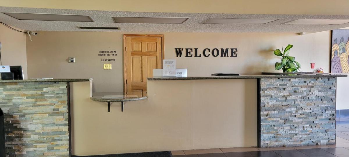 Hotel Inn Santa Fe - Housity