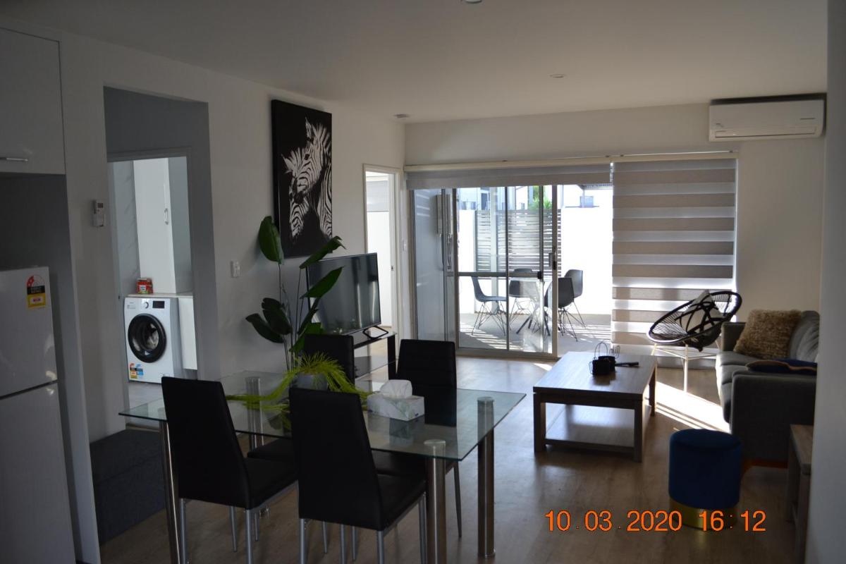 Merrifield Suites Lifestyle in Foothills - Housity