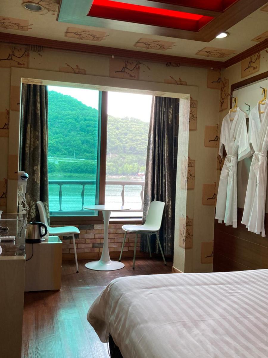 Cozy Motel - Housity