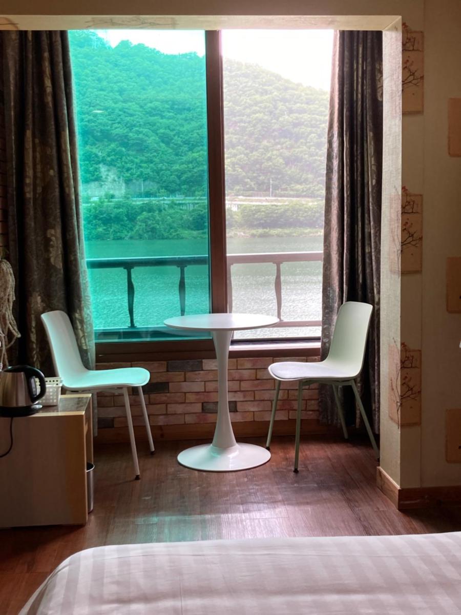 Cozy Motel - Housity