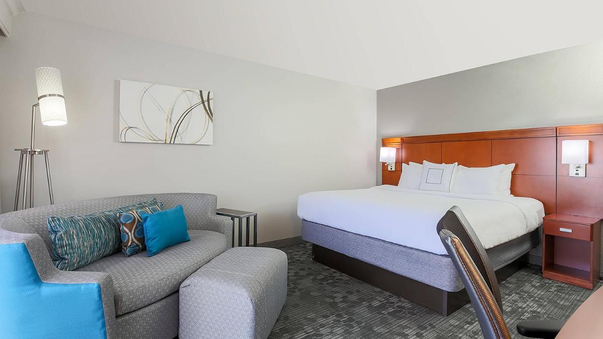 Courtyard by Marriott Monroe Airport - Housity