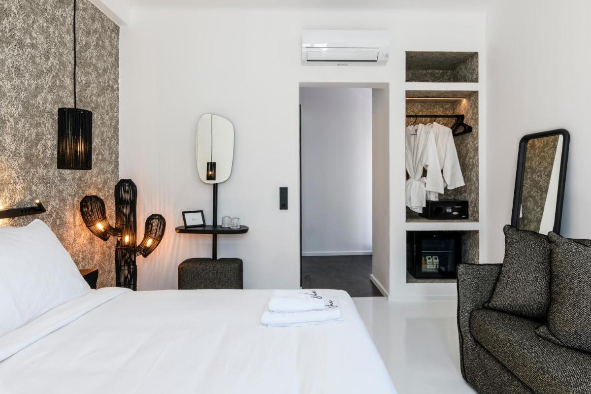 She Mykonos - The Residency - Housity
