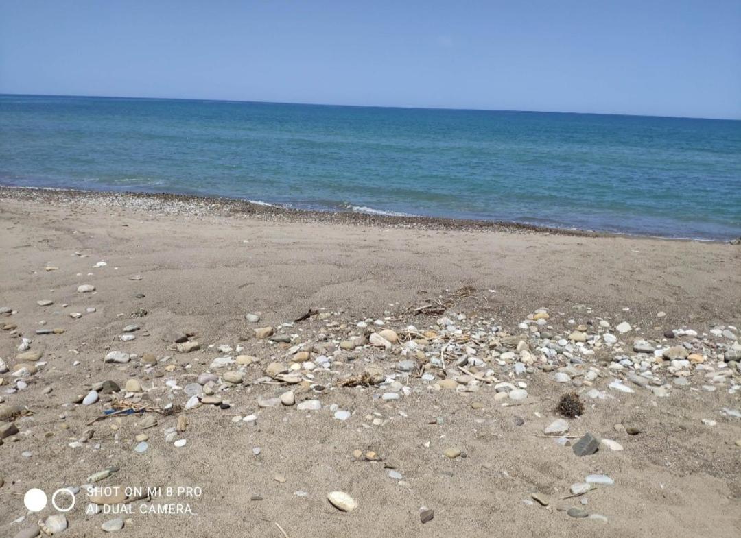 Sul mare con spiaggetta privata vicino a Cefalù. - Housity