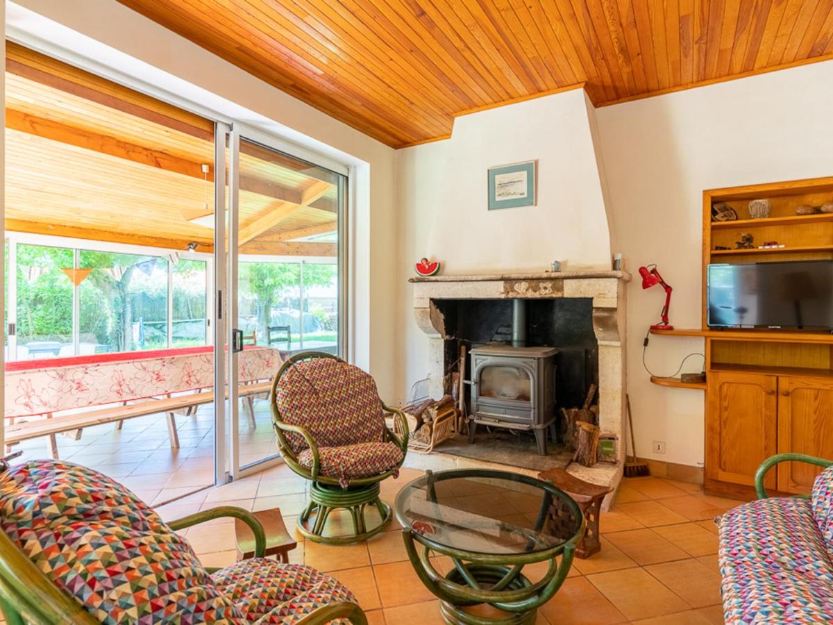 Maison familiale, 15 pers., jardin privé, proche centre et lac, à 25 min de l'océan - FR-1-319-472 - Housity