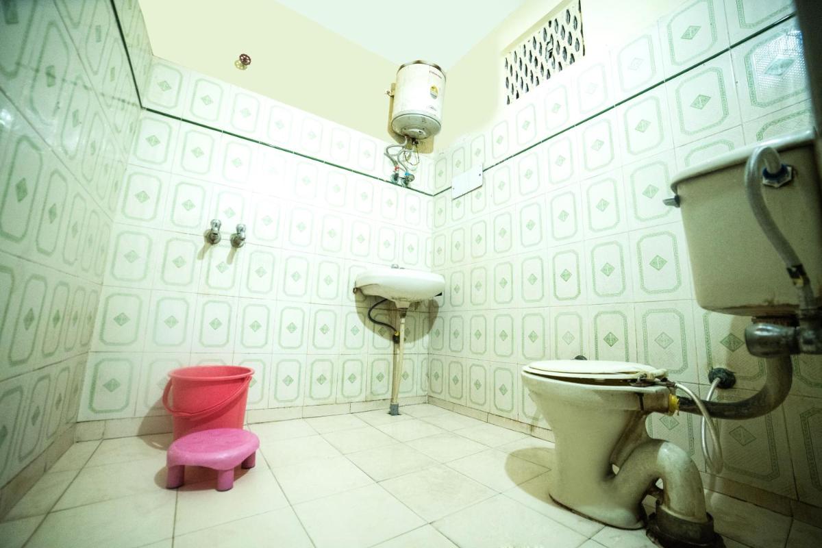 Hotel Raj Guest House - Housity