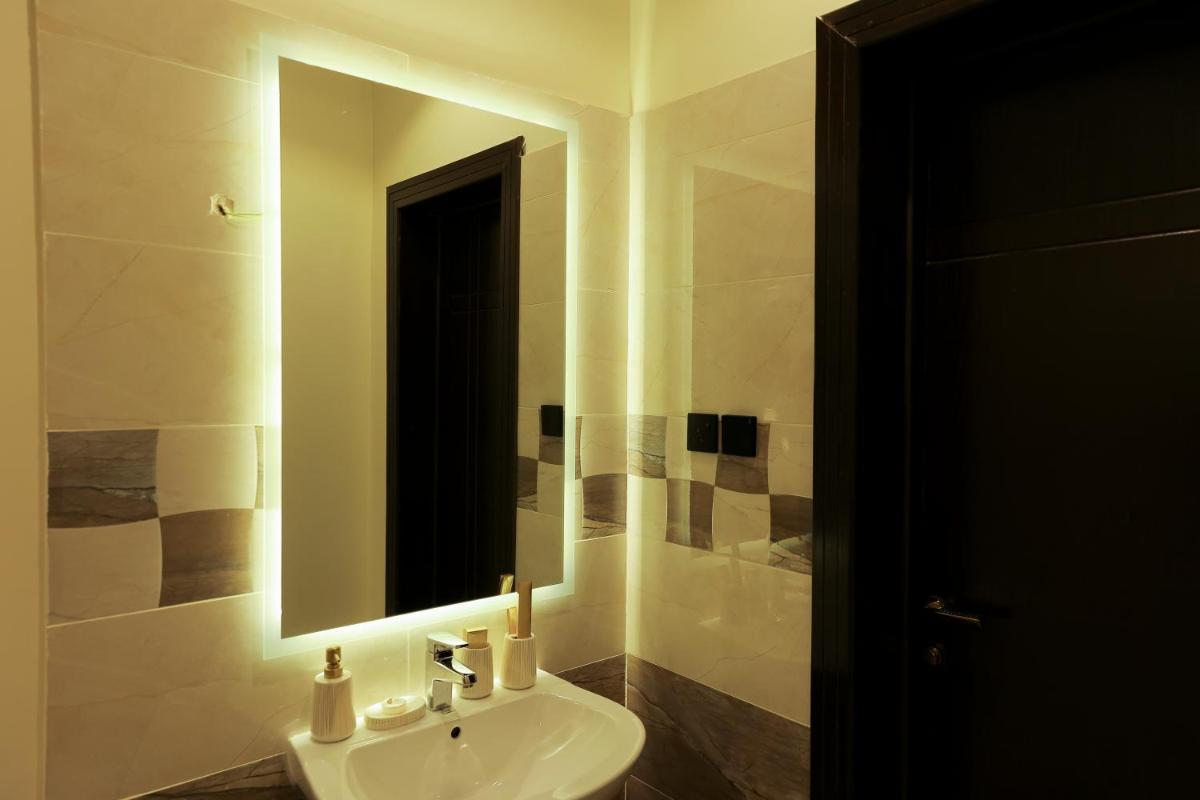 Suitetrails - The Artisan Residence