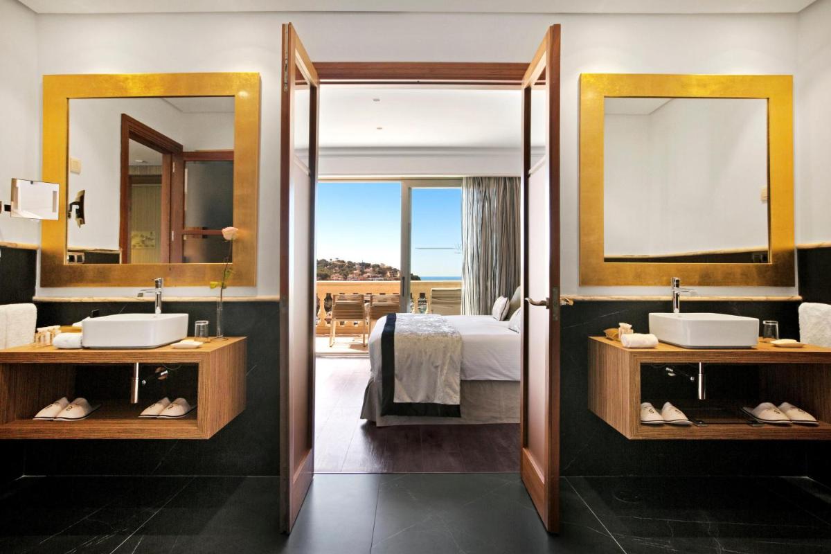 Cama o camas de una habitación en Pure Salt Port Adriano - Adults Only