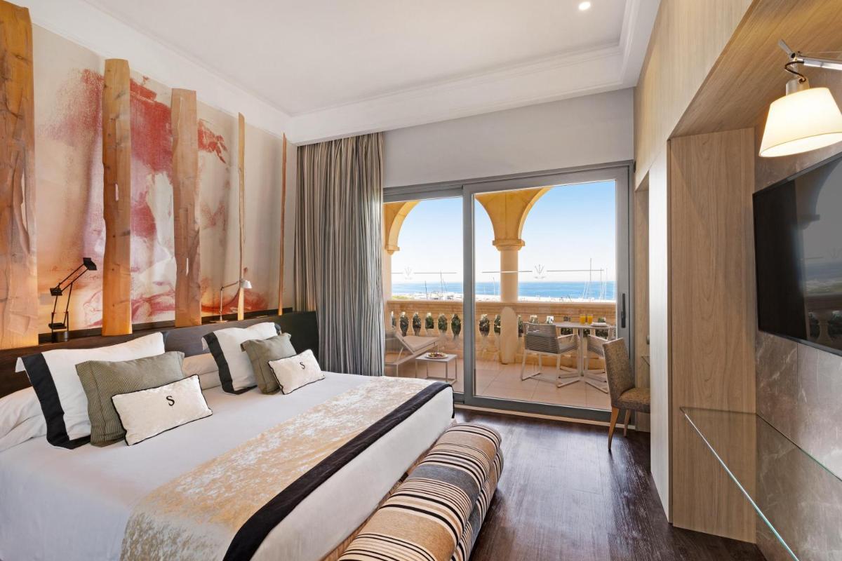 Cama o camas de una habitación en Pure Salt Port Adriano - Adults Only