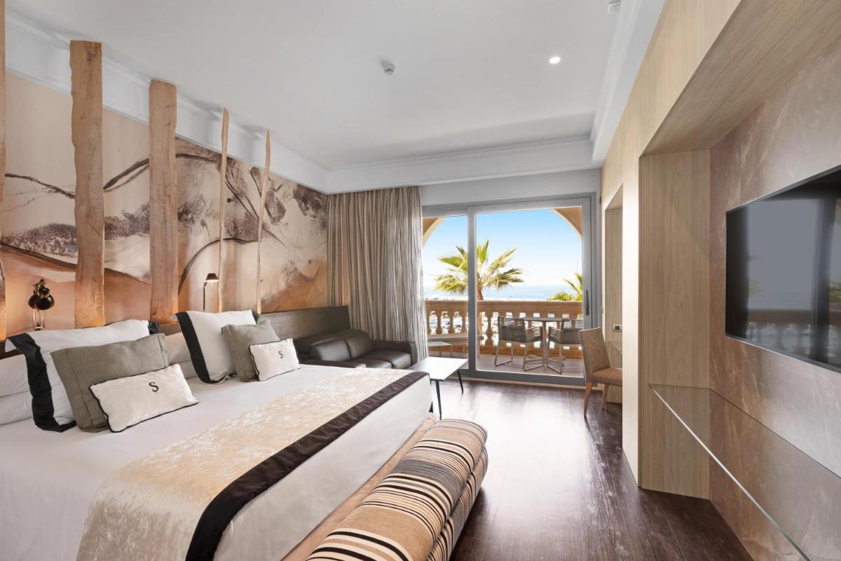 Cama o camas de una habitación en Pure Salt Port Adriano - Adults Only