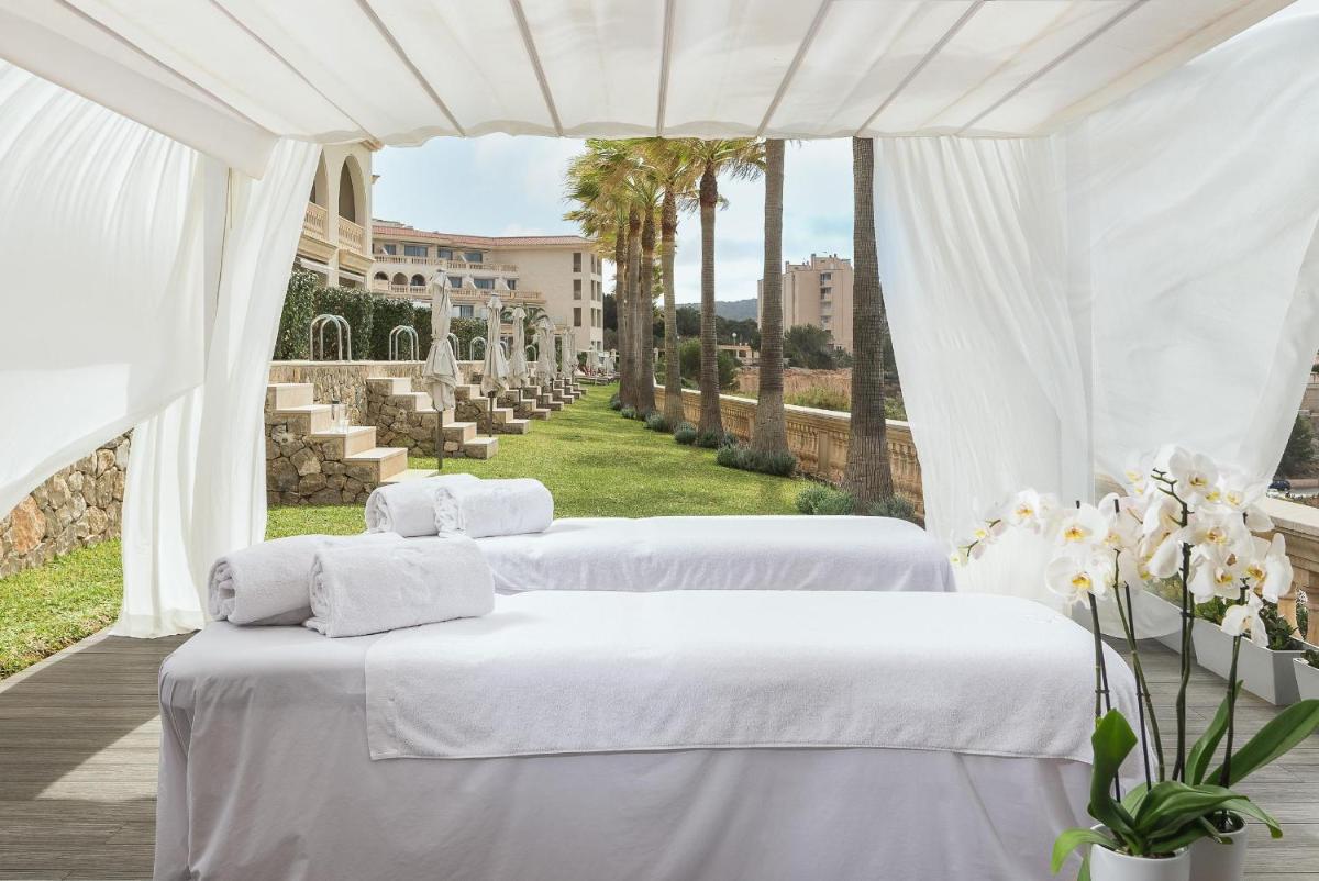 Cama o camas de una habitación en Pure Salt Port Adriano - Adults Only