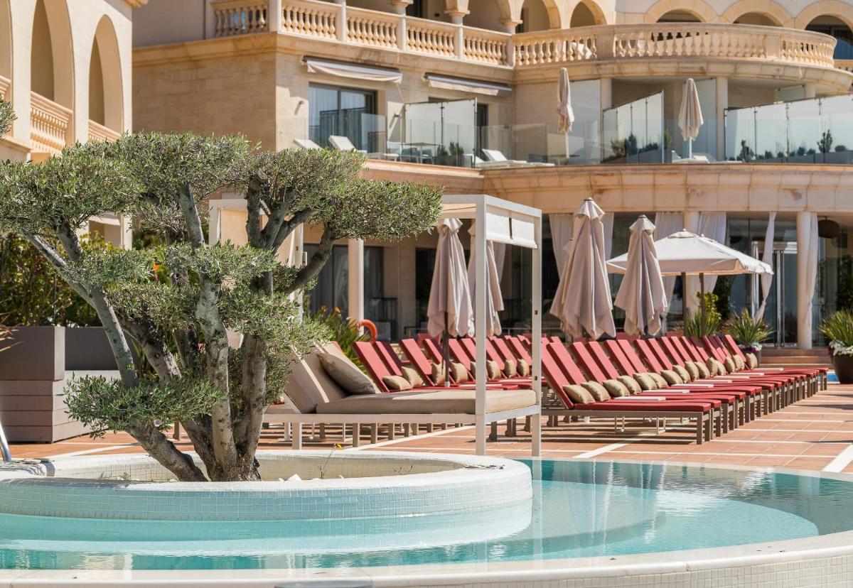 Piscina en o cerca de Pure Salt Port Adriano - Adults Only