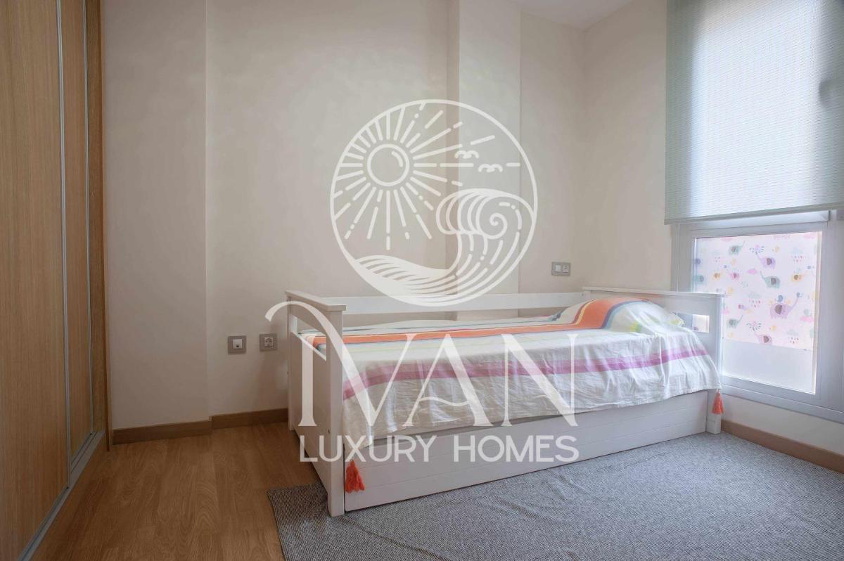 Casa OroMar Ivan Luxury Homes Chalet Adosado - Housity