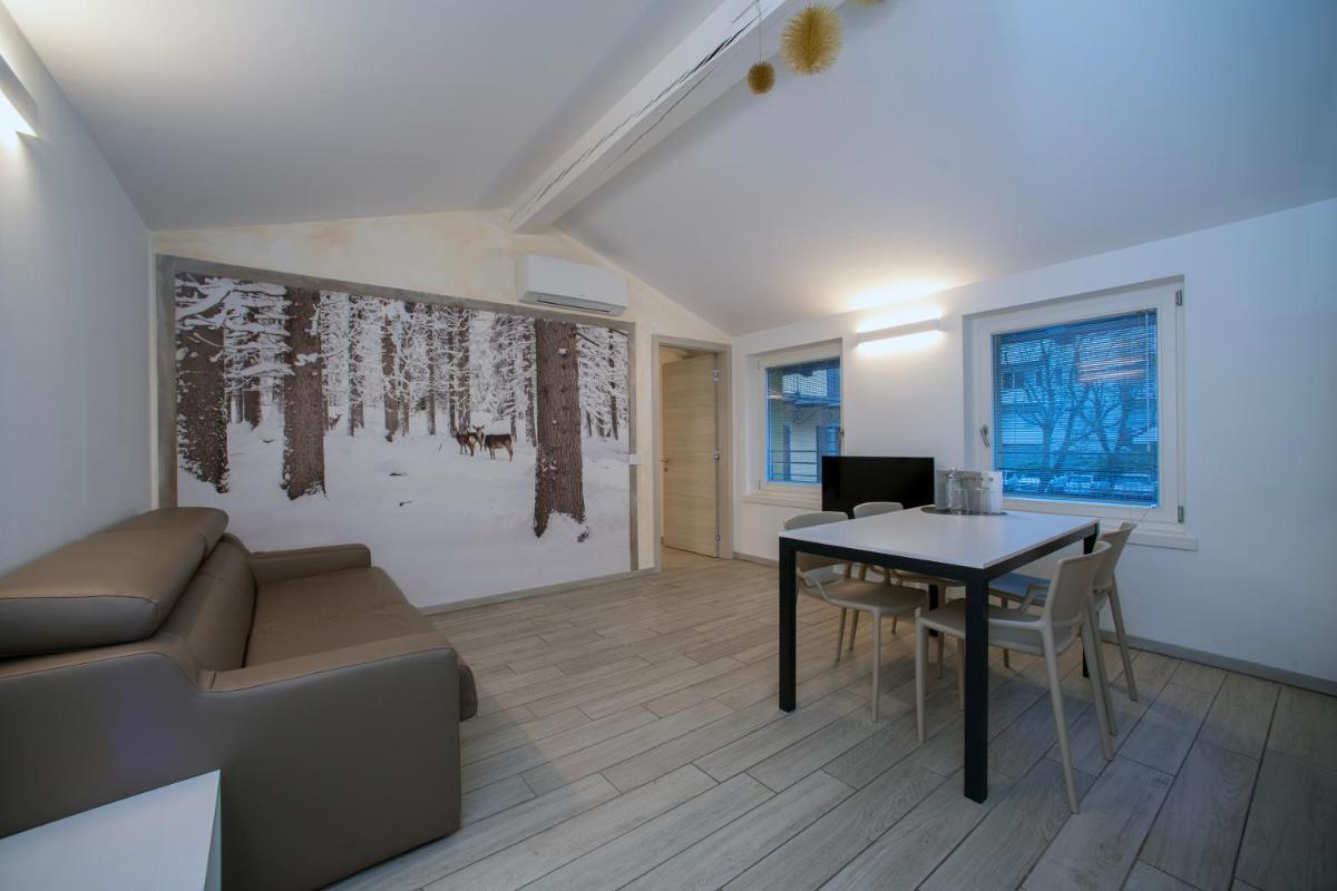 Suitetrails - CityU - Grazioli 27 Trento Centro con parcheggio privato
