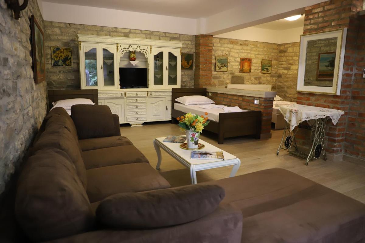 Suitetrails - Margarita Guest House