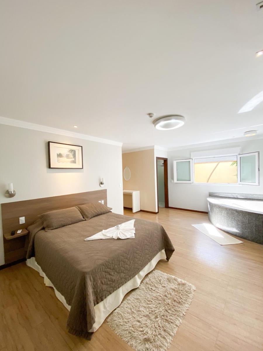 Hotel Raul's - Housity