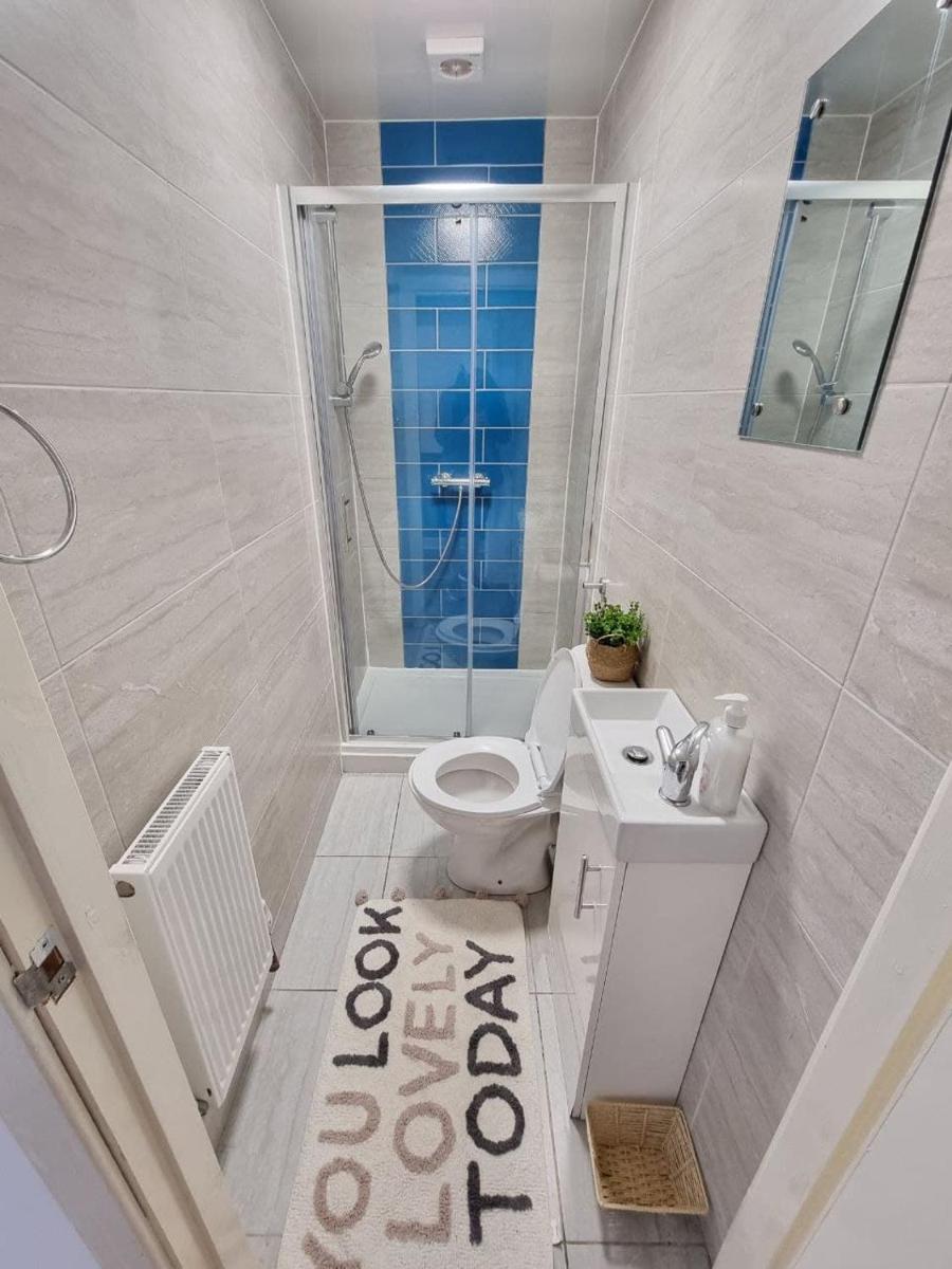 Stylish Retreat In Liverpool's Heart - Housity