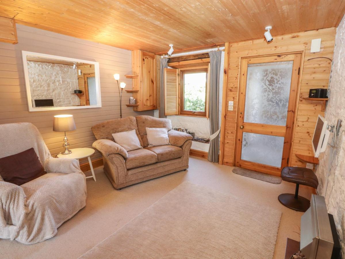 Little Gem - Housity