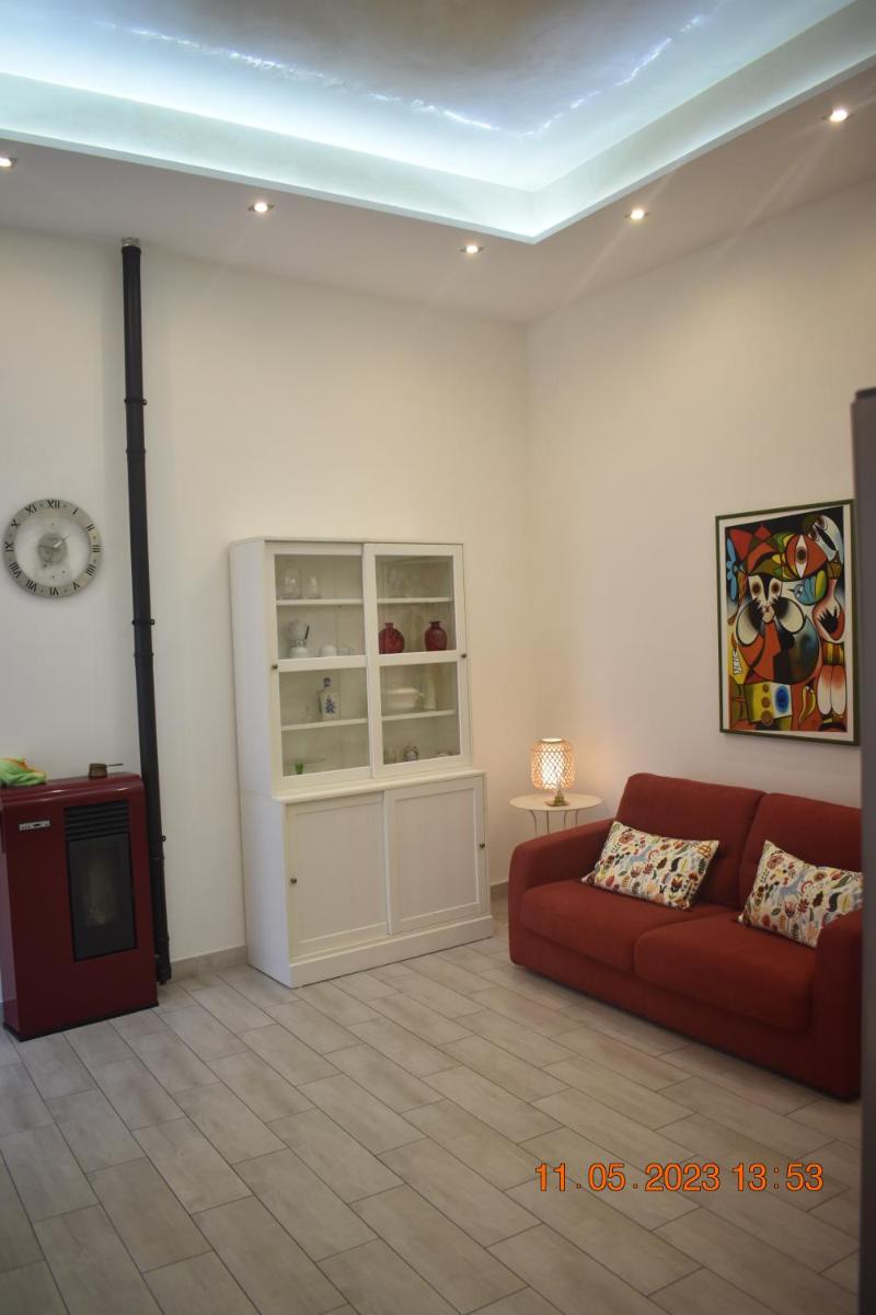 Sinuessa Studio - Housity