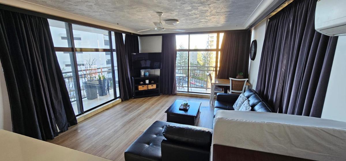 Suitetrails - Surfers Paradise Ocean View Apartment