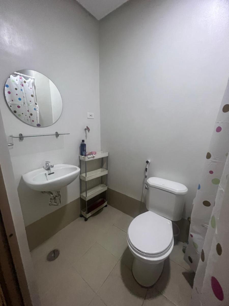 Lovers Inn Qc - Housity