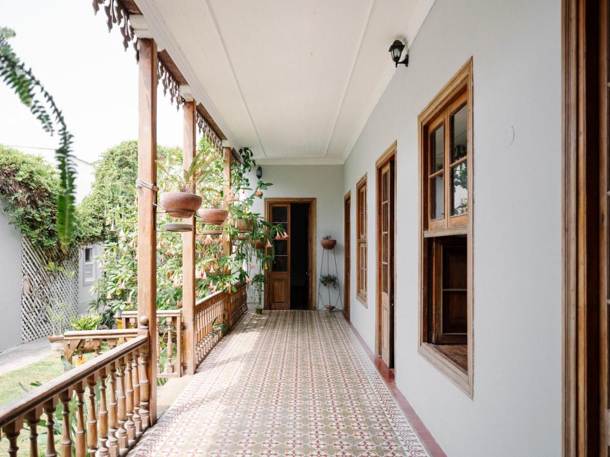 3BR Baroque Villa with Spacious Terrace - Housity