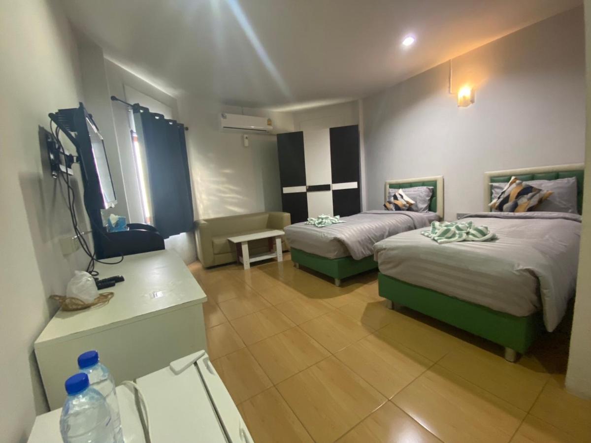 Alongkorn hotel by SB - Housity