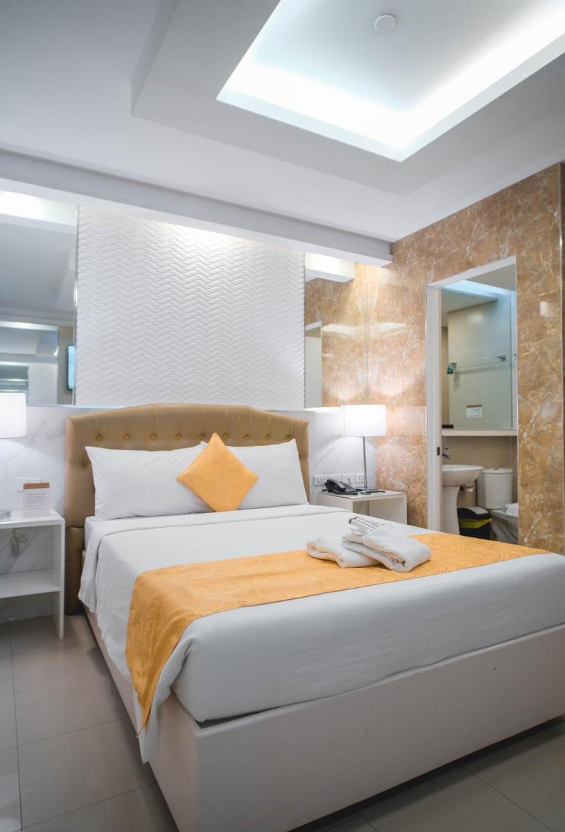 Manila Grand Opera Hotel - Hizvo