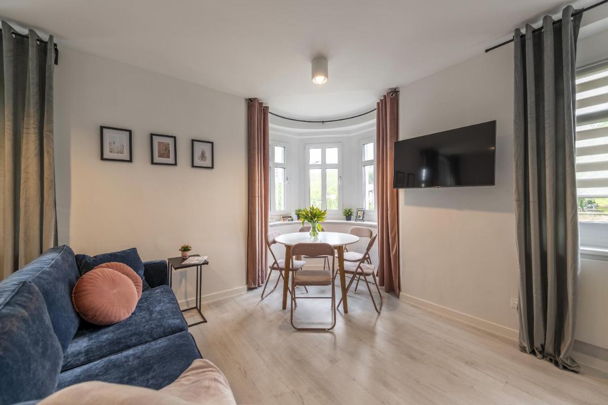 Apartamenty Śnieżna 12 Lądek- Zdrój - Housity