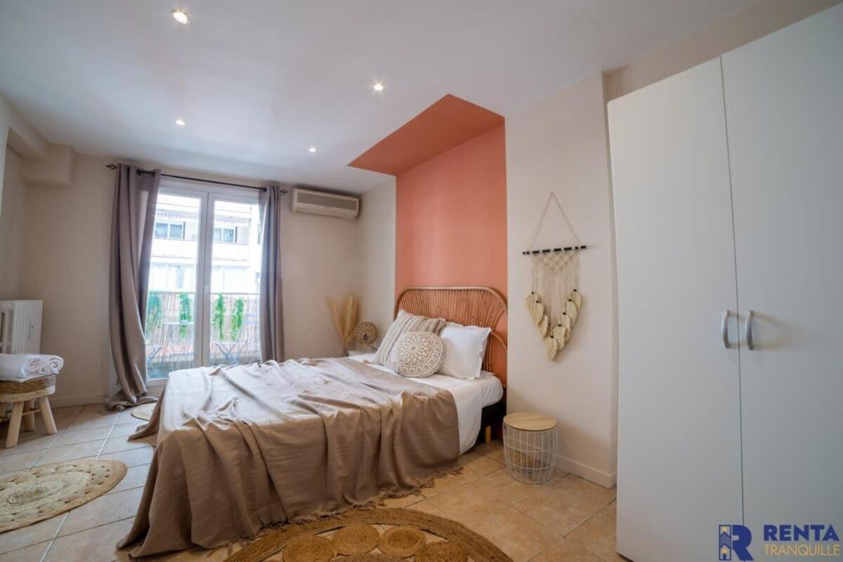 Chambre 1 René Cassinbalcon Wifi Mini-frigo TV - Housity