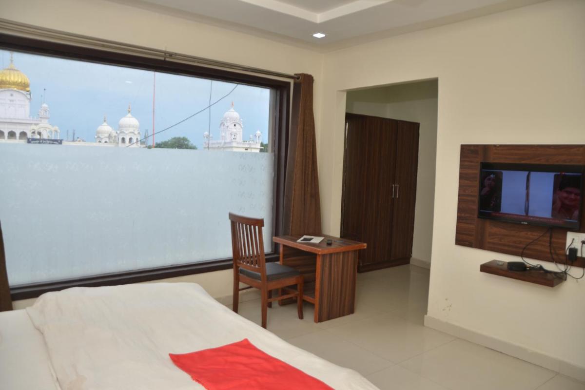 hotel sea - Housity