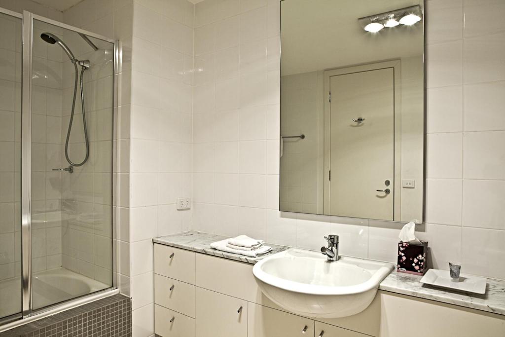 Brighton Bay Apartments - Hizvo