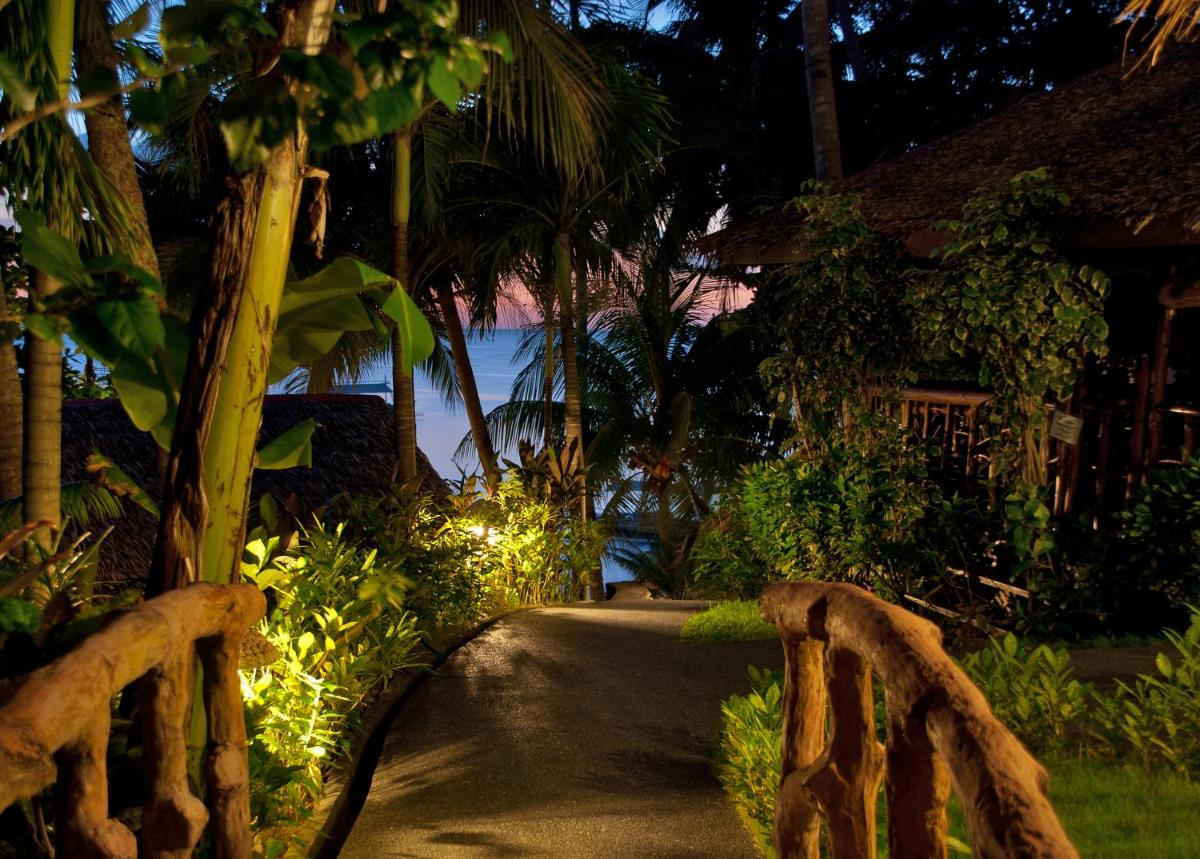 Easy Diving and Beach Resort - Housity