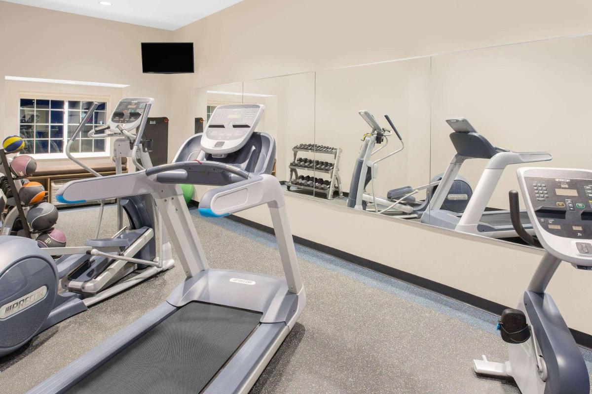 Microtel Inn & Suites by Wyndham Ocean City - Housity
