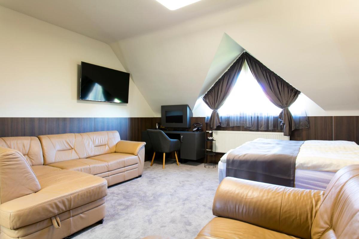 New York Pension - Housity