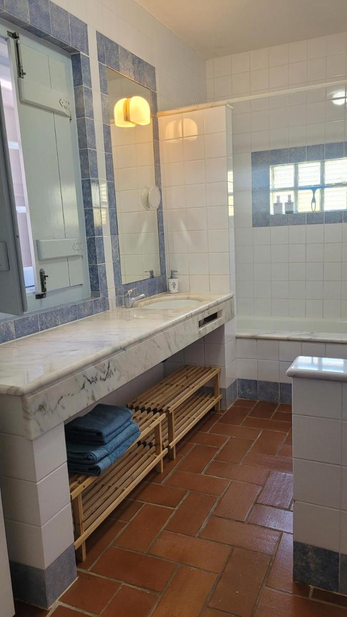 House of Moitelas - Housity
