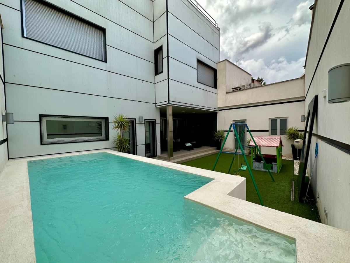 Suitetrails - KAMA Alojamiento Turístico con piscina privada