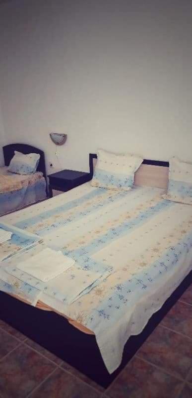 Family house Primorsko - Housity