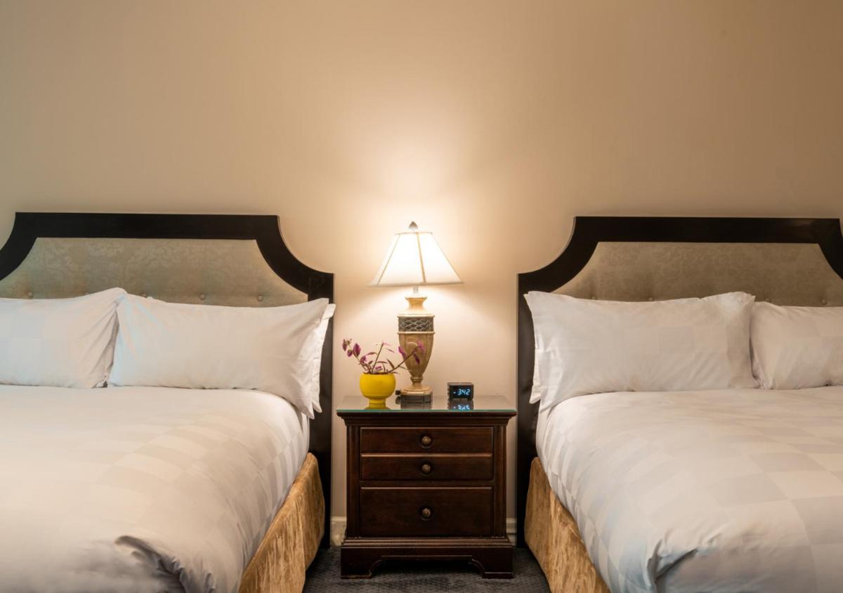 Castle Hotel & Spa - Luxury Hotel near NYC - Housity