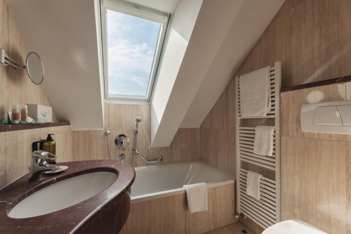 Hotel Bemelmans-Post - Housity
