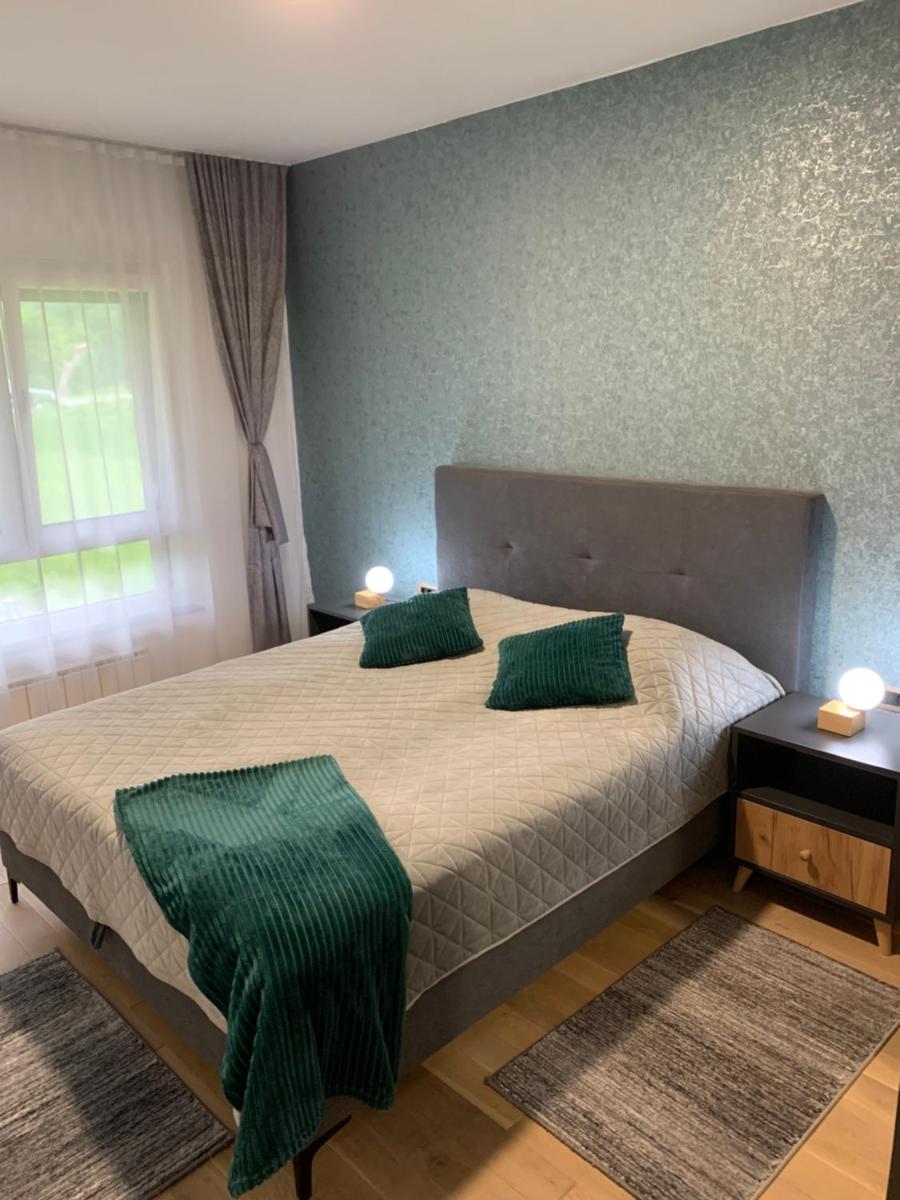 Park Lake Suite - Housity