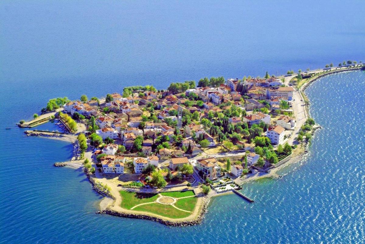 Kroisos Lake Resort by Vima - Housity
