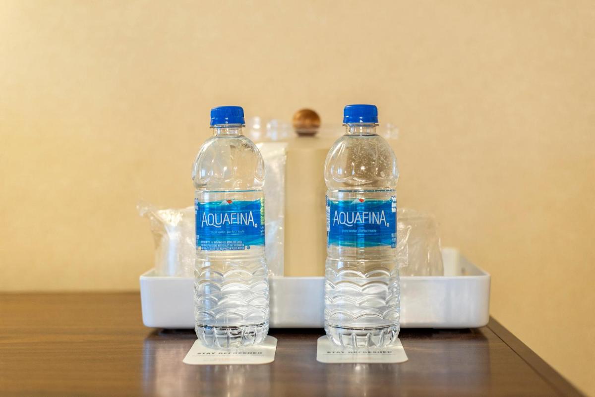 Four Points by Sheraton Melville Long Island - Housity