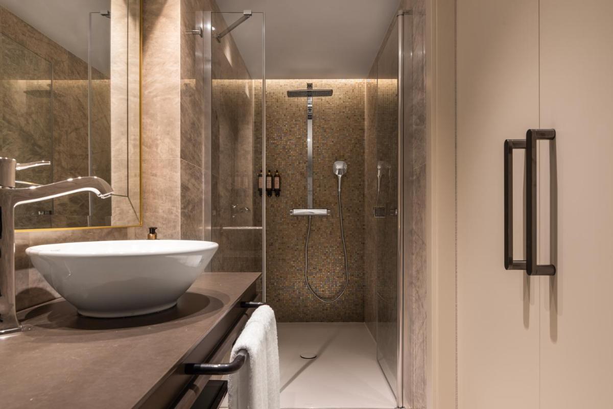 Un baño de Áurea Casa Palacio Sagasta by Eurostars Hotel Company