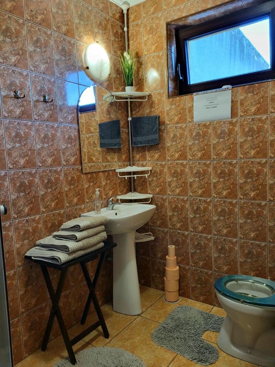 Mirror Apartment - Housity