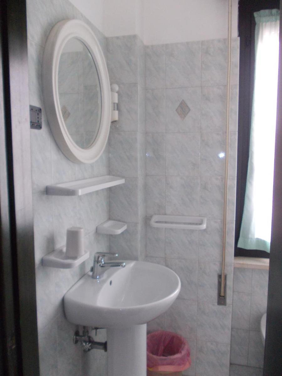 Scacco Rosso via Piave 23 - Housity