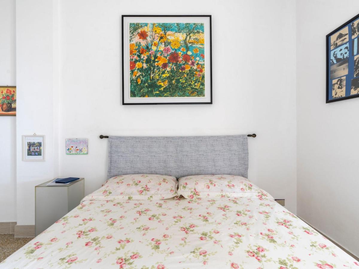 Apartment Incantevole Vista Mare by Interhome - Housity