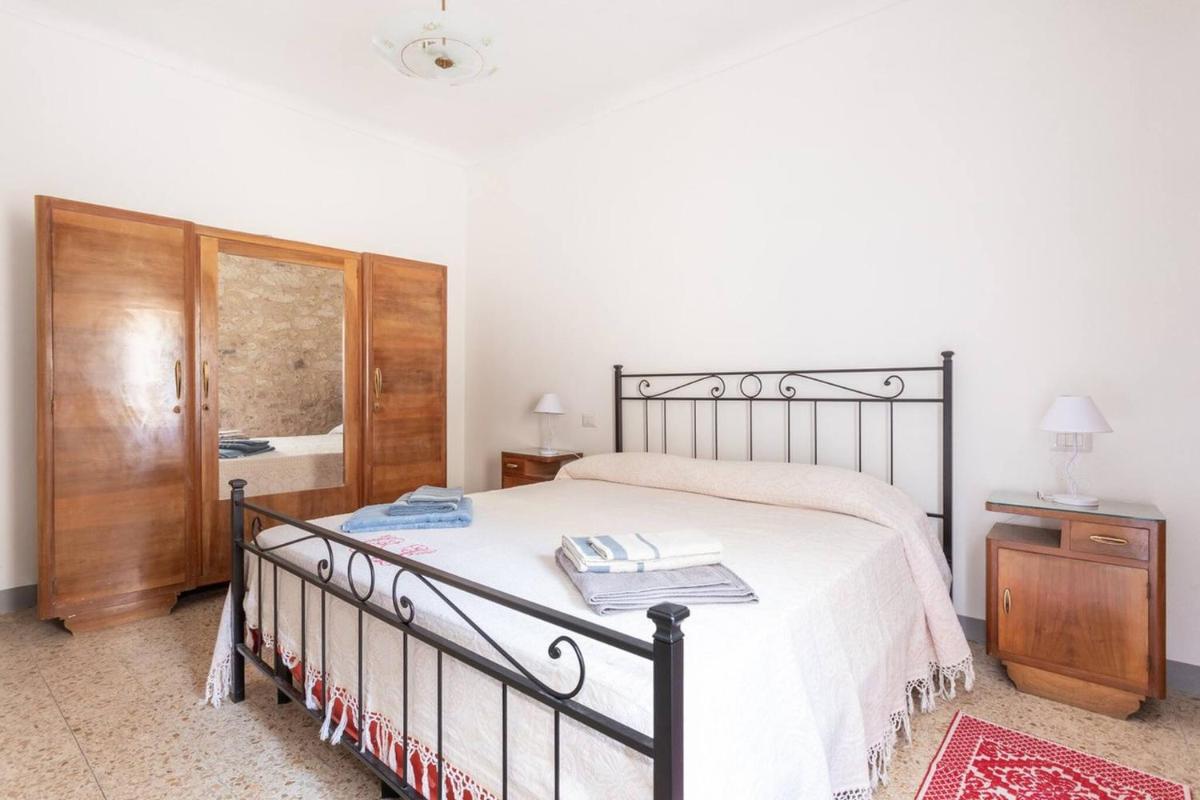 Room in Guest room - Domomea - Camera Ambrosia - Housity
