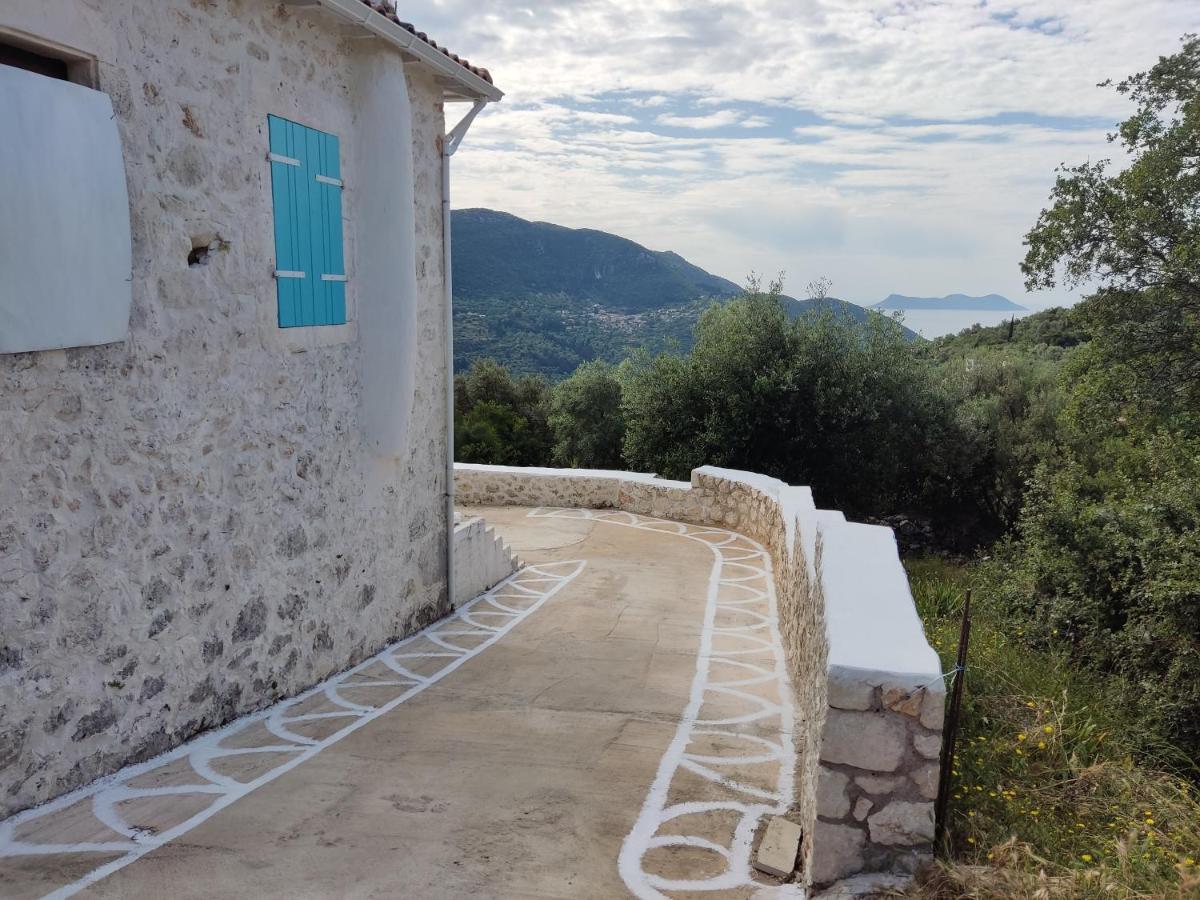 STATHIS GUESTHOUSE - Housity