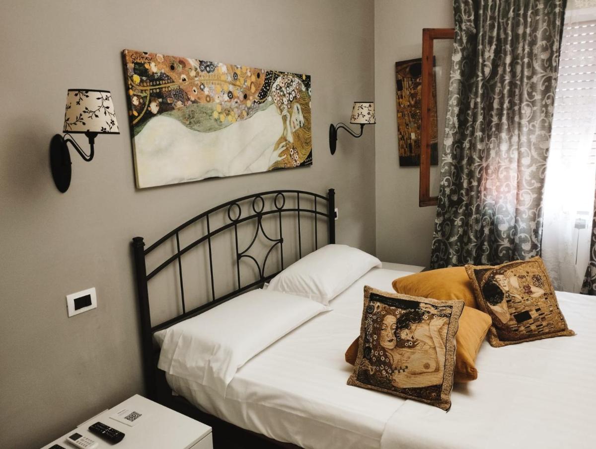 Tivoli Mood House - Housity